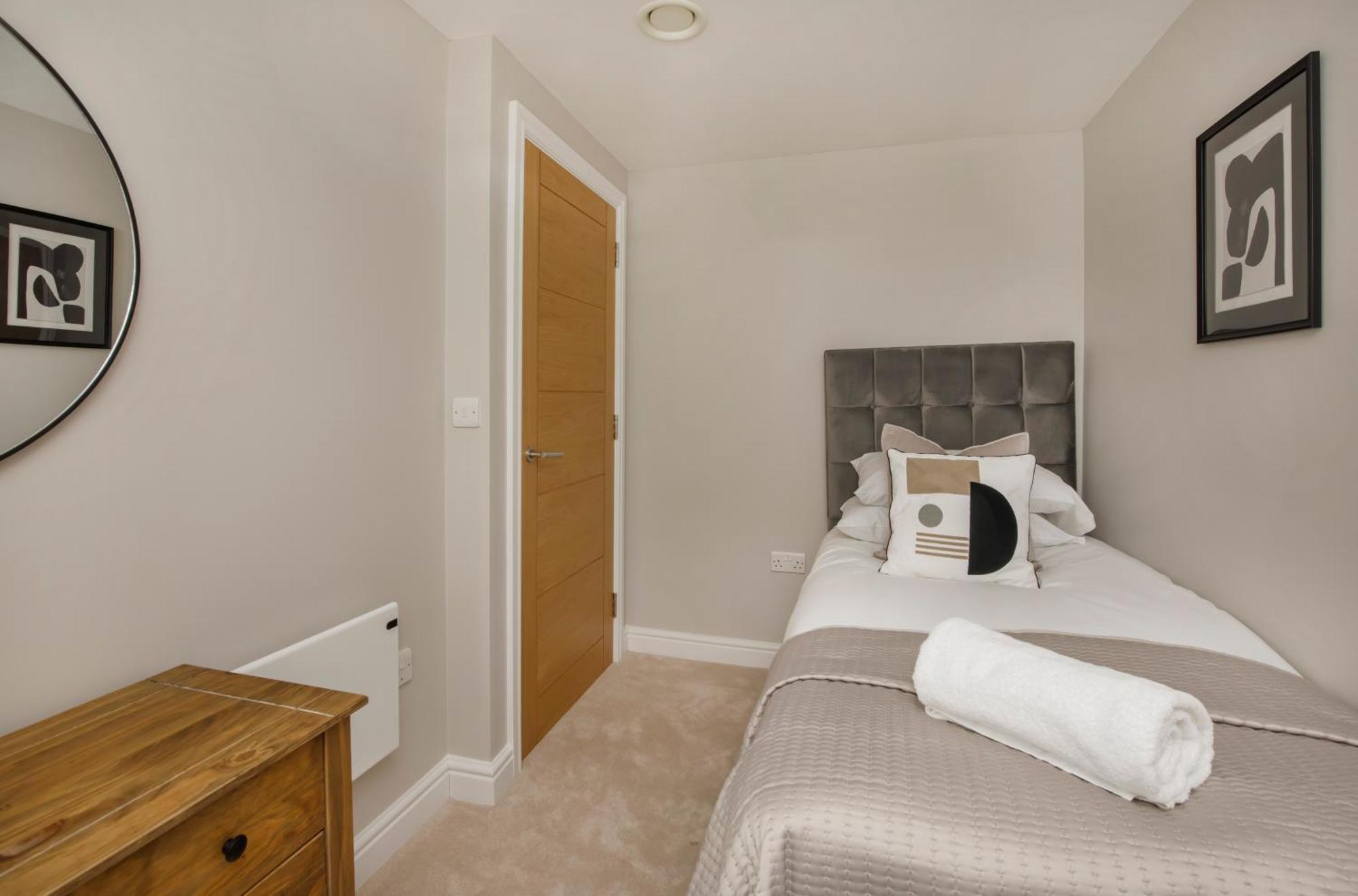 Crescent Court Modern And Luxurious Apartments York Eksteriør bilde